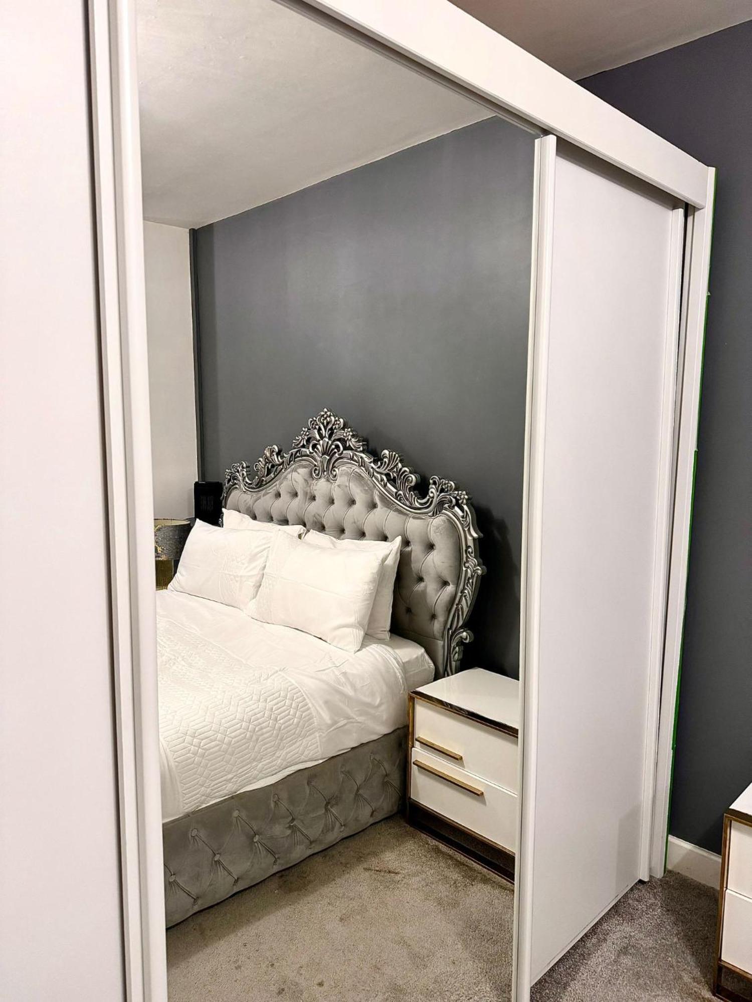 Deluxe Spacious King Size Room Hornchurch Exterior photo